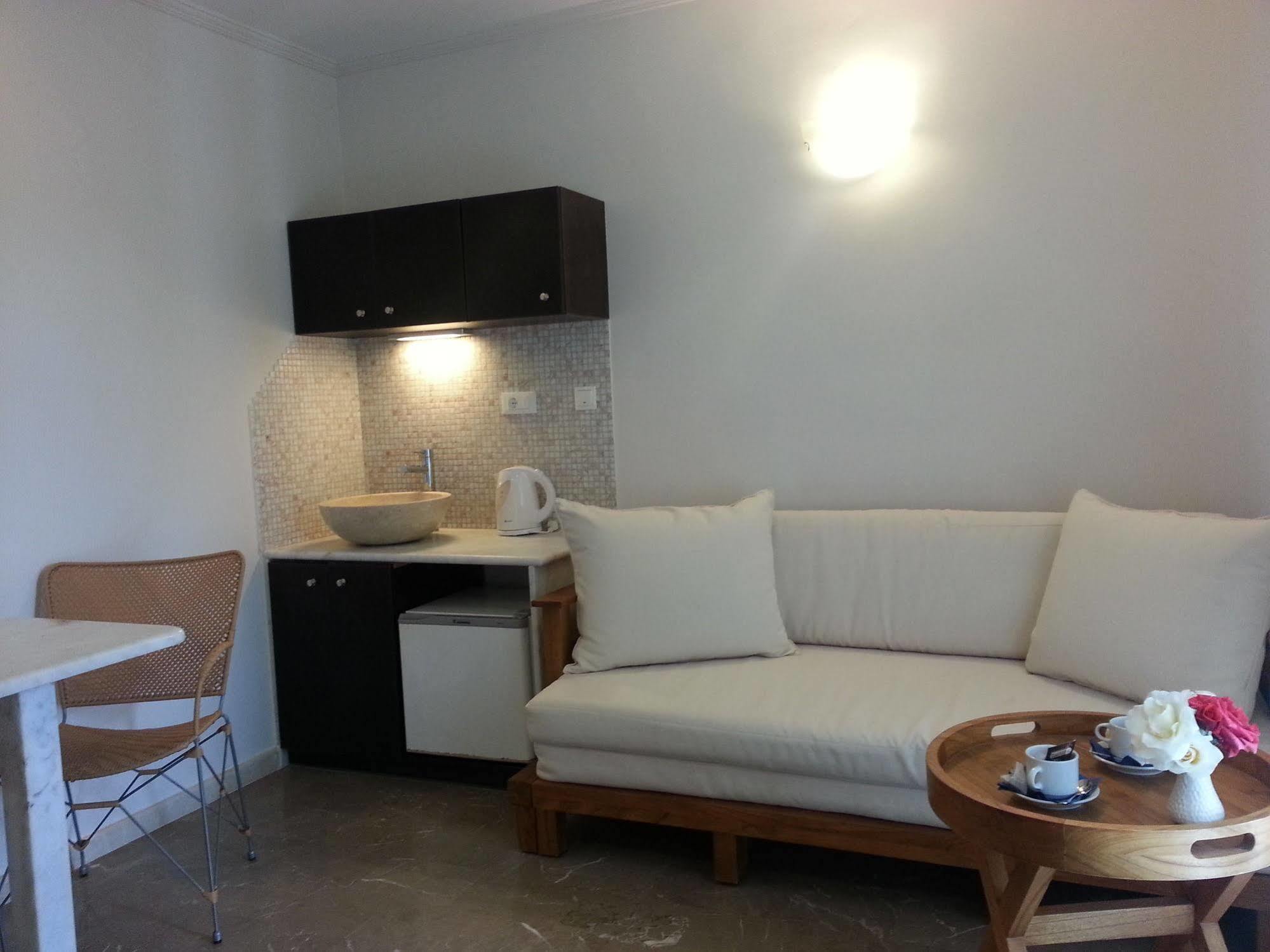 Ionian Princess Suites Hotel Acharavi  Luaran gambar